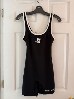 NWT Women’s Shane Justin Yoga Suit Romper Jumper, Black, size Small,
